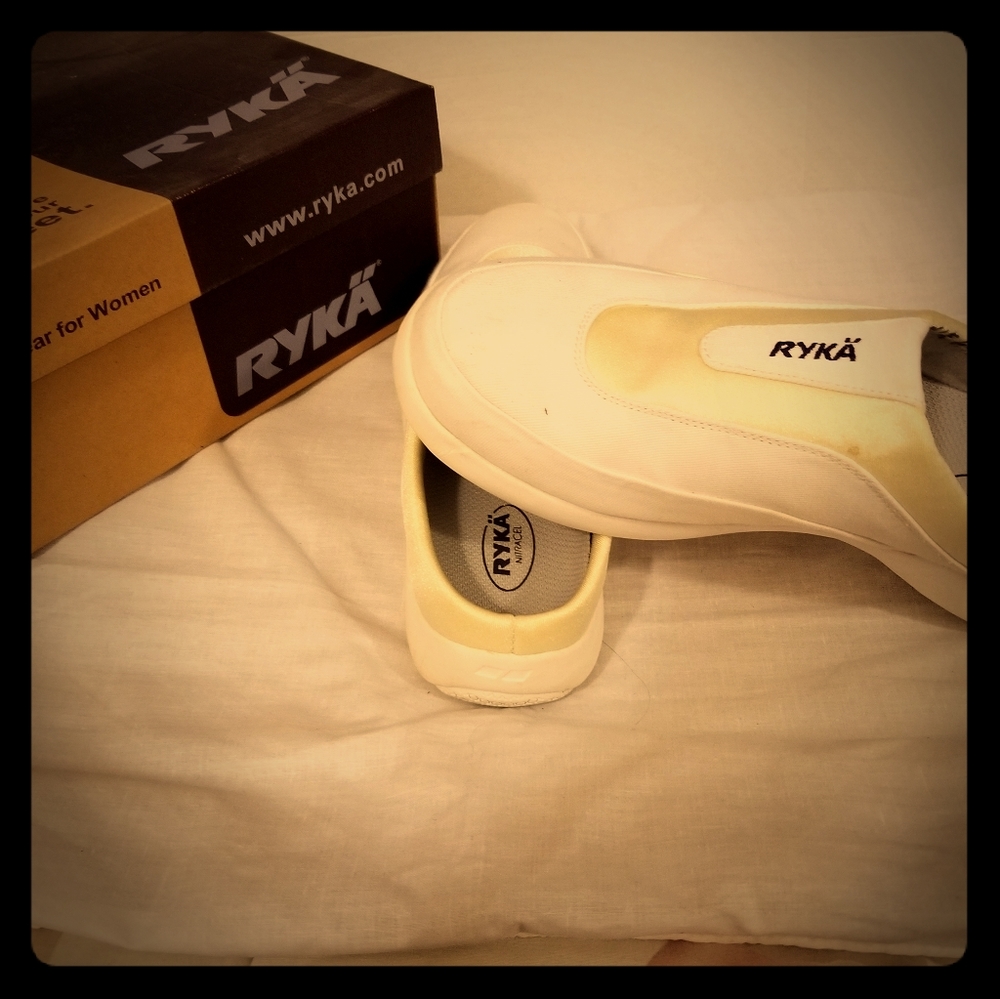 Ryka orthopedic slip on shoes sz 10